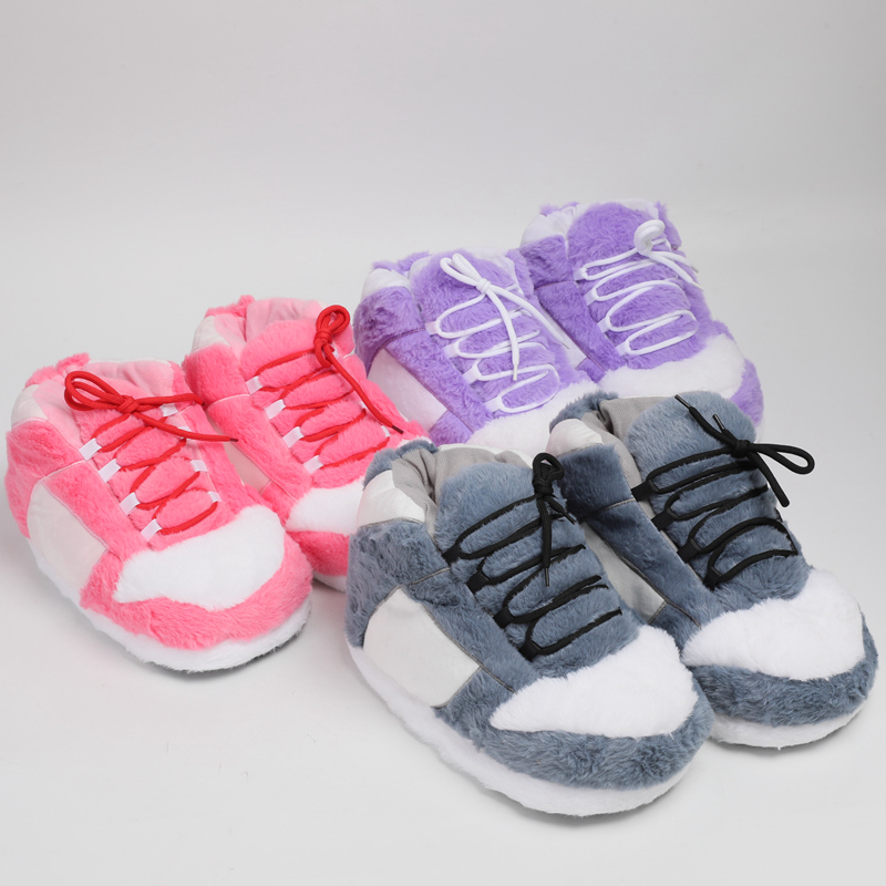 Sneaker Care Set - Warme Plüsch-Sneaker-Hausschuhe, trendige, rutschfeste, pelzige, weiche