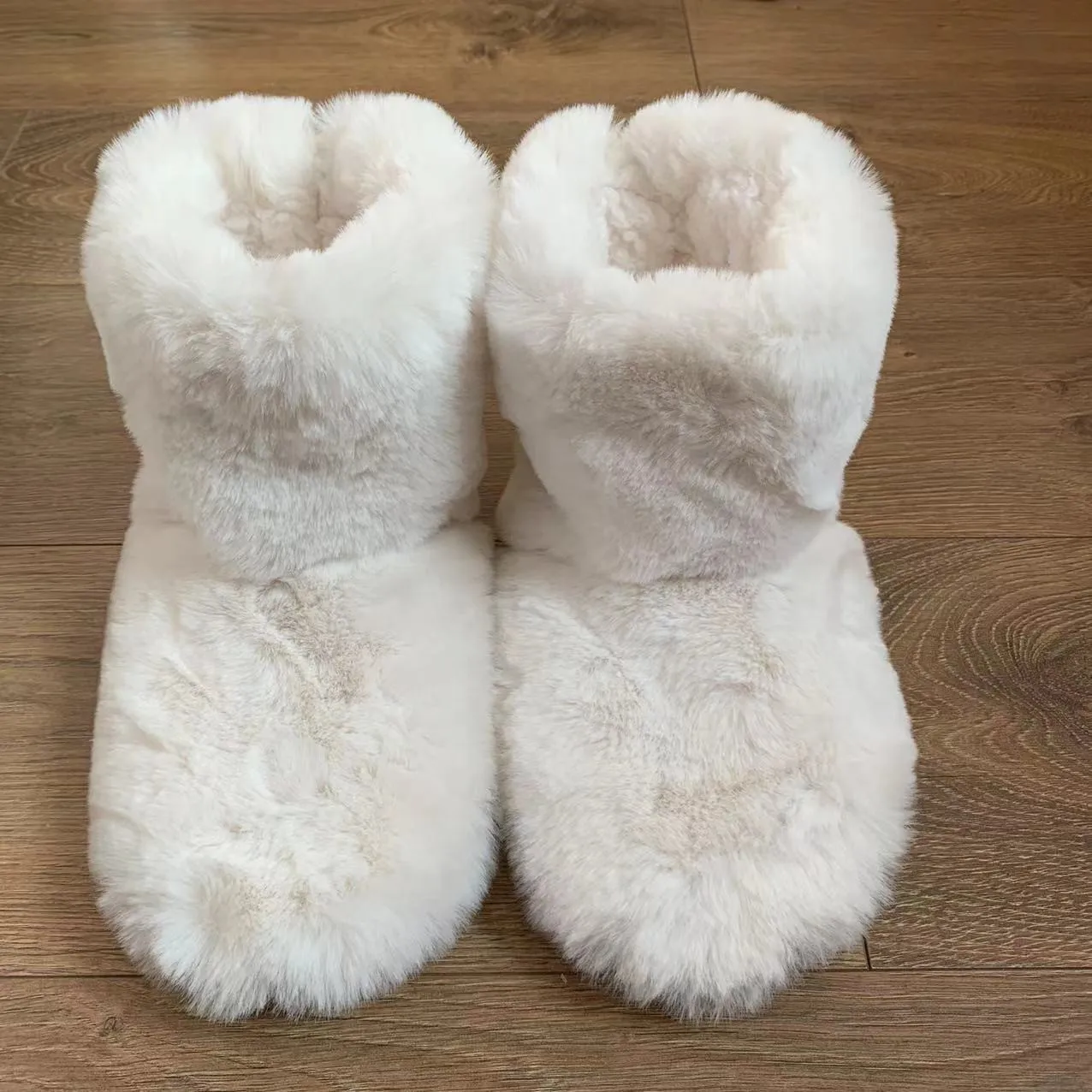 Haus Flauschige Slipper Damen  – Sneaker Care Set Bewertung und Preis