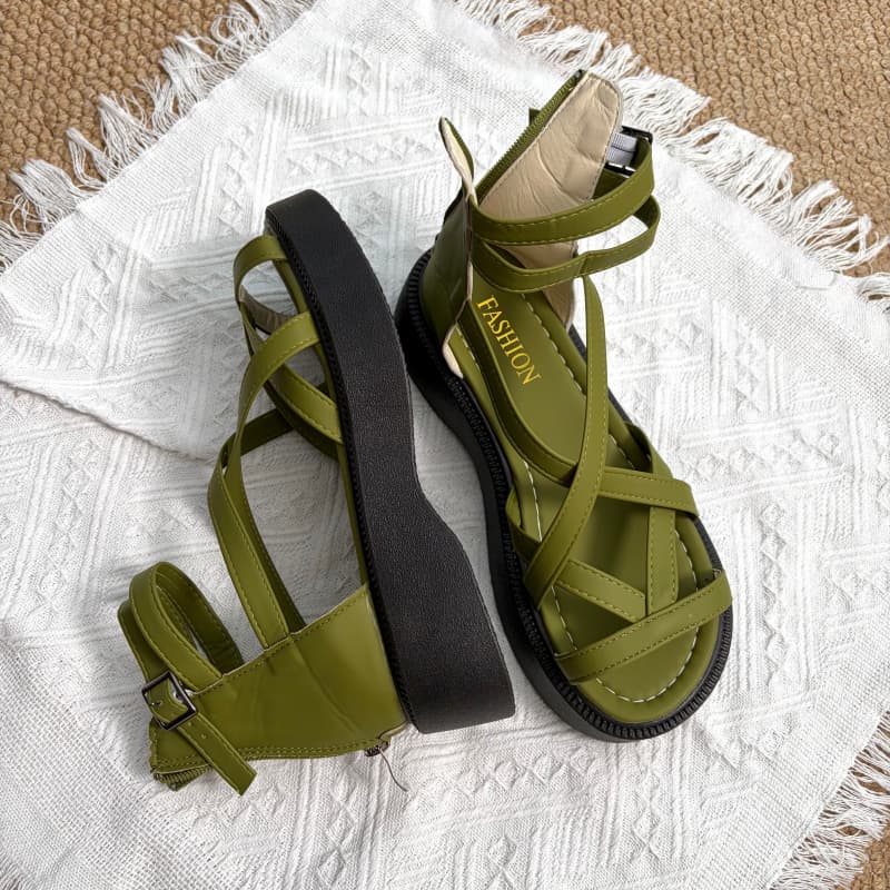 Evening Breeze Cross Strap Pla – Insole Memory Foam Bewertung und Preis